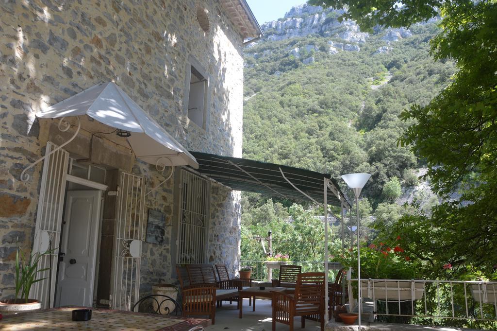 Domaine De La Carriere Bed and Breakfast Sumène Buitenkant foto