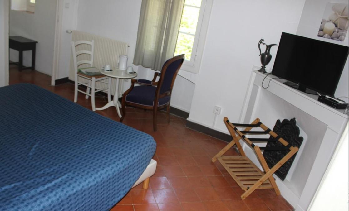 Domaine De La Carriere Bed and Breakfast Sumène Buitenkant foto